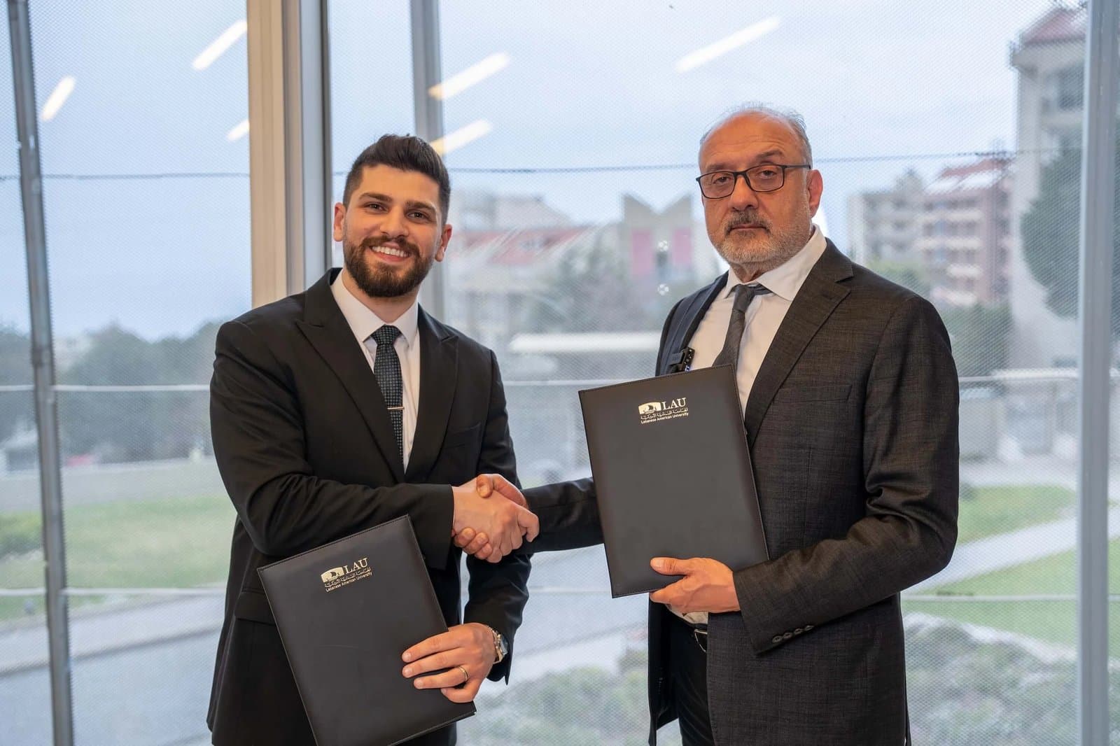 Signing the partnership agreement
